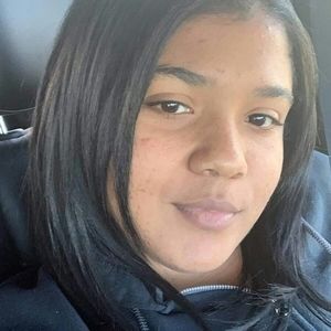 Meet your Posher, Eira